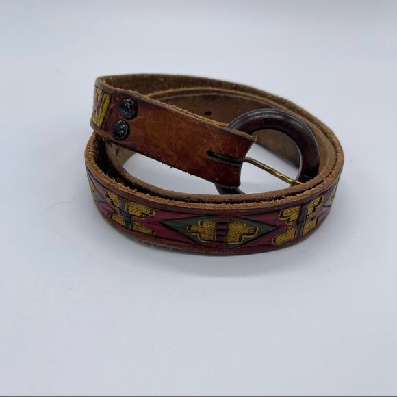 Vintage Handtooled Leather Belt, Made in Mexico, Size Medium. Wooden Buckle - Picture 1 of 7